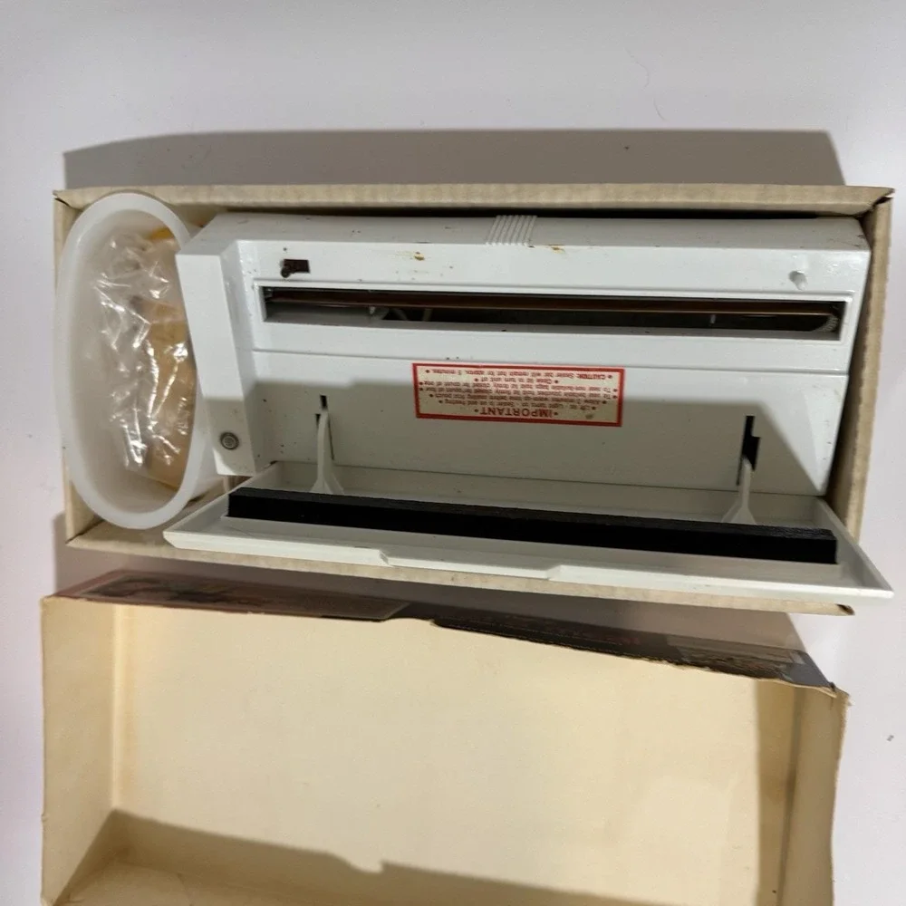 VTG 70s Dazey Seal-A-Meal Vacuum Sealing Appliance Original Box Model 5000